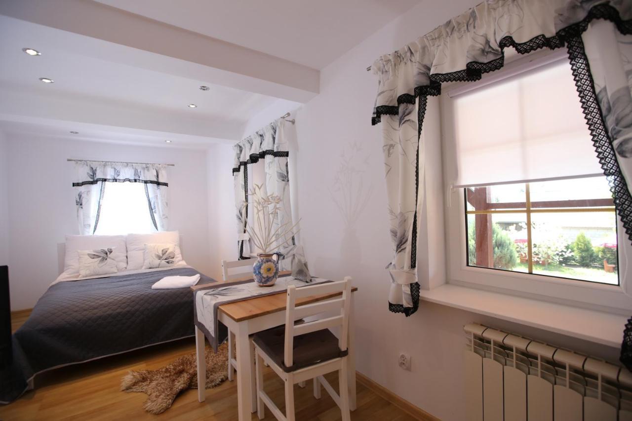 Apartamenty Pod Zamkową Górą Rajgród Exterior foto