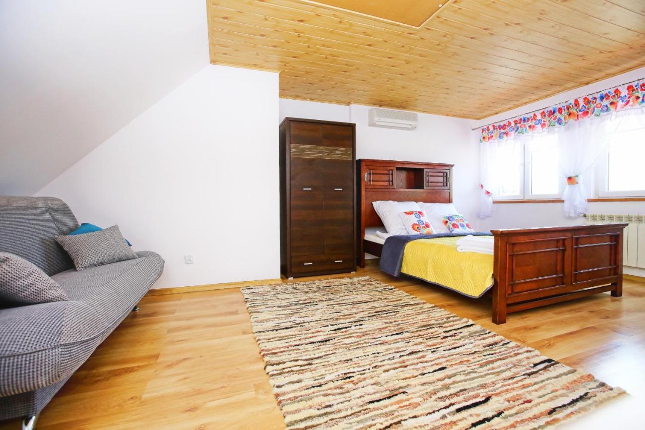 Apartamenty Pod Zamkową Górą Rajgród Exterior foto